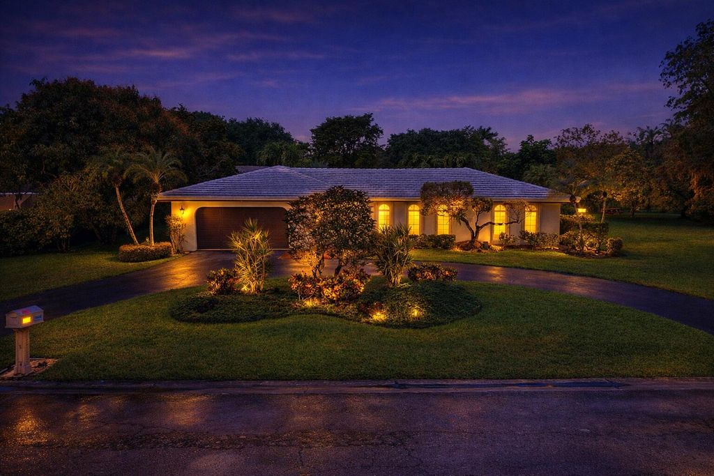 Photo of 2620 NW 106th Drive, Coral Springs, FL 33065 (MLS # B26011605)