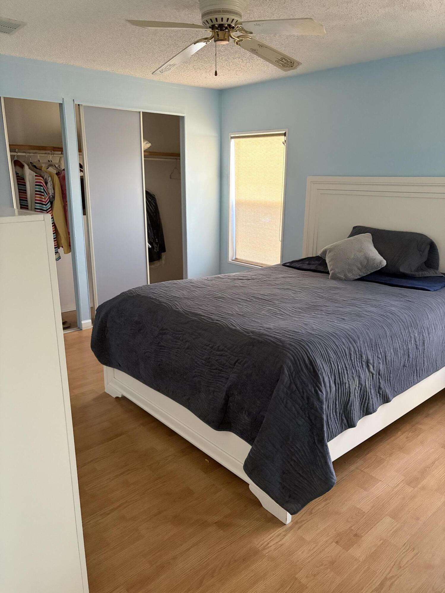 TROPICAL ISLES - Residential