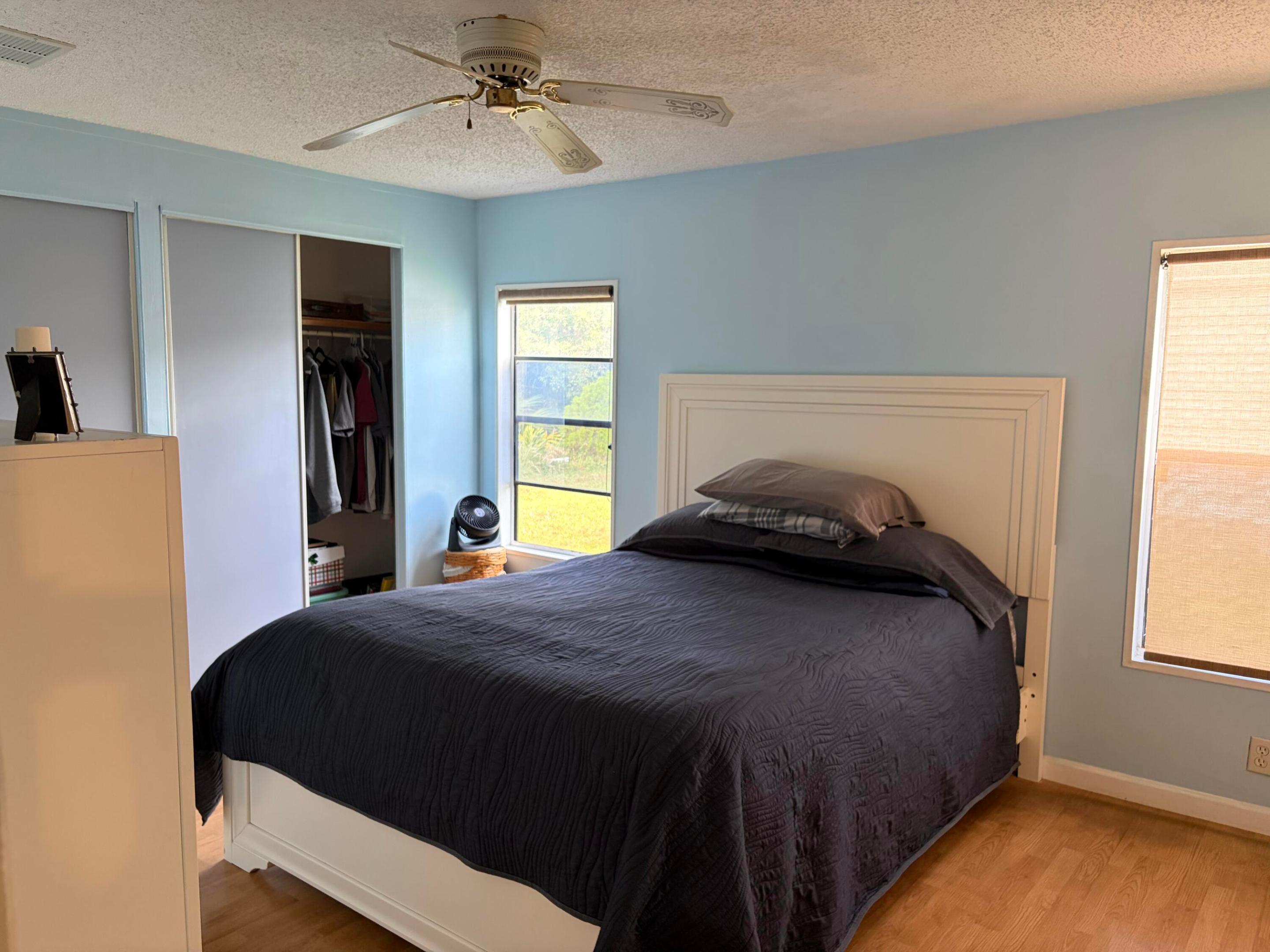 TROPICAL ISLES - Residential