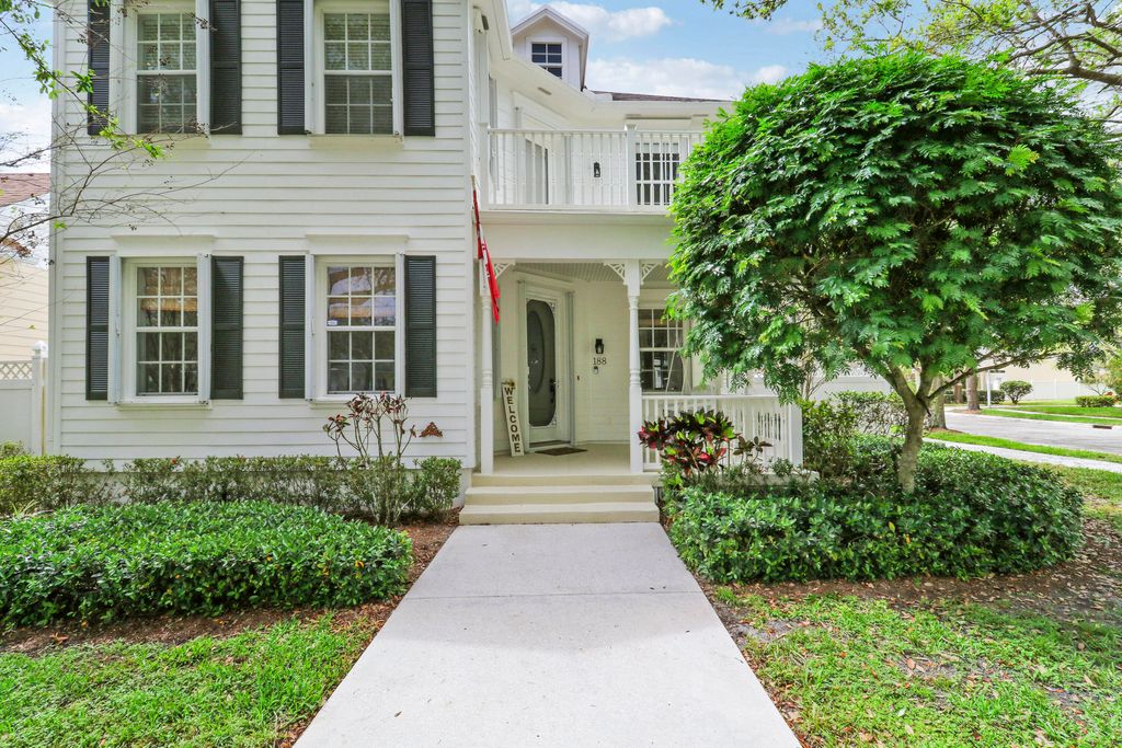 Photo of 188 Paradise Circle, Jupiter, FL 33458 (MLS # B26003847)