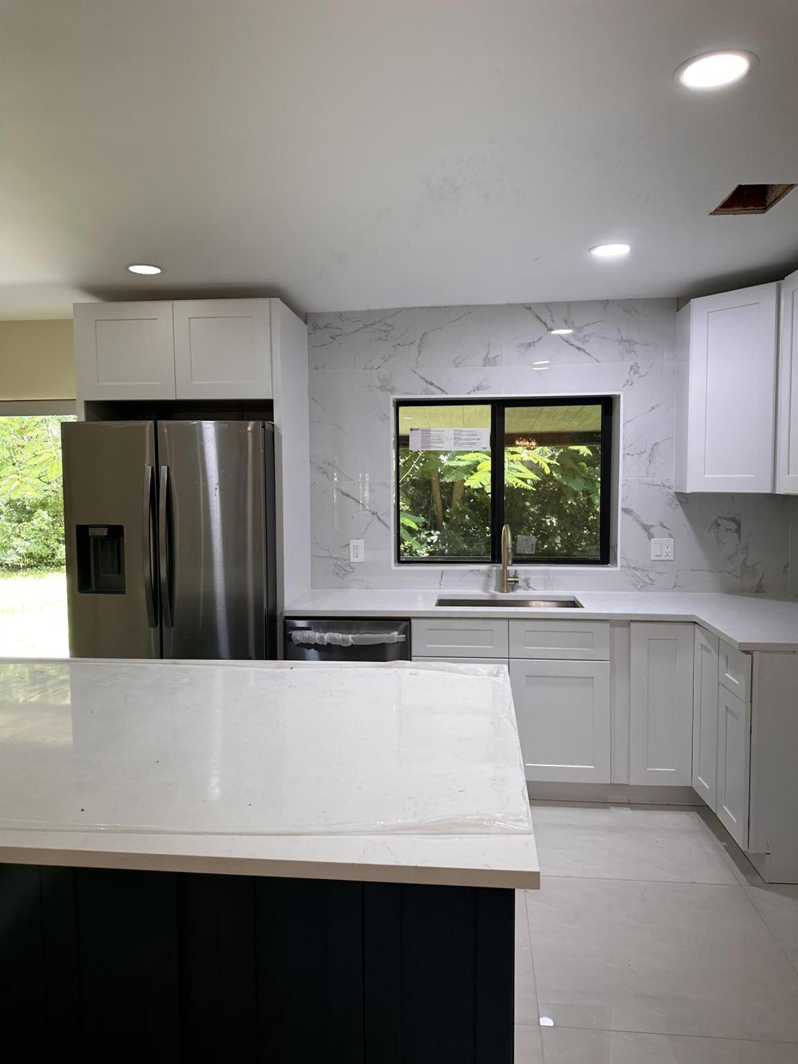 View photos, virtual tours, details... 5325 Havasu Court