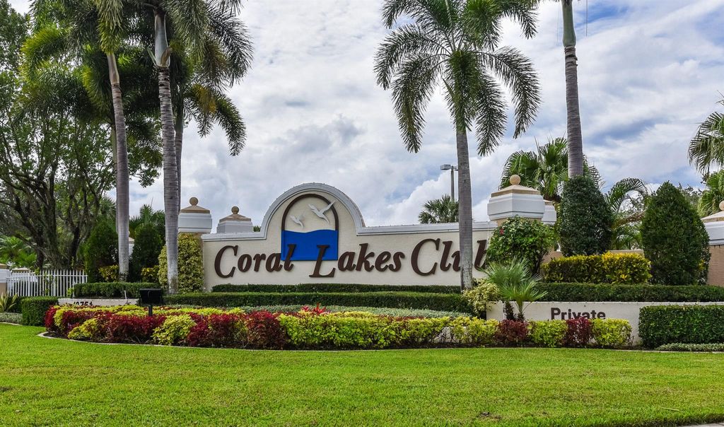 Photo of 6411 Tiara Drive, Boynton Beach, FL 33437 (MLS # R10924756)