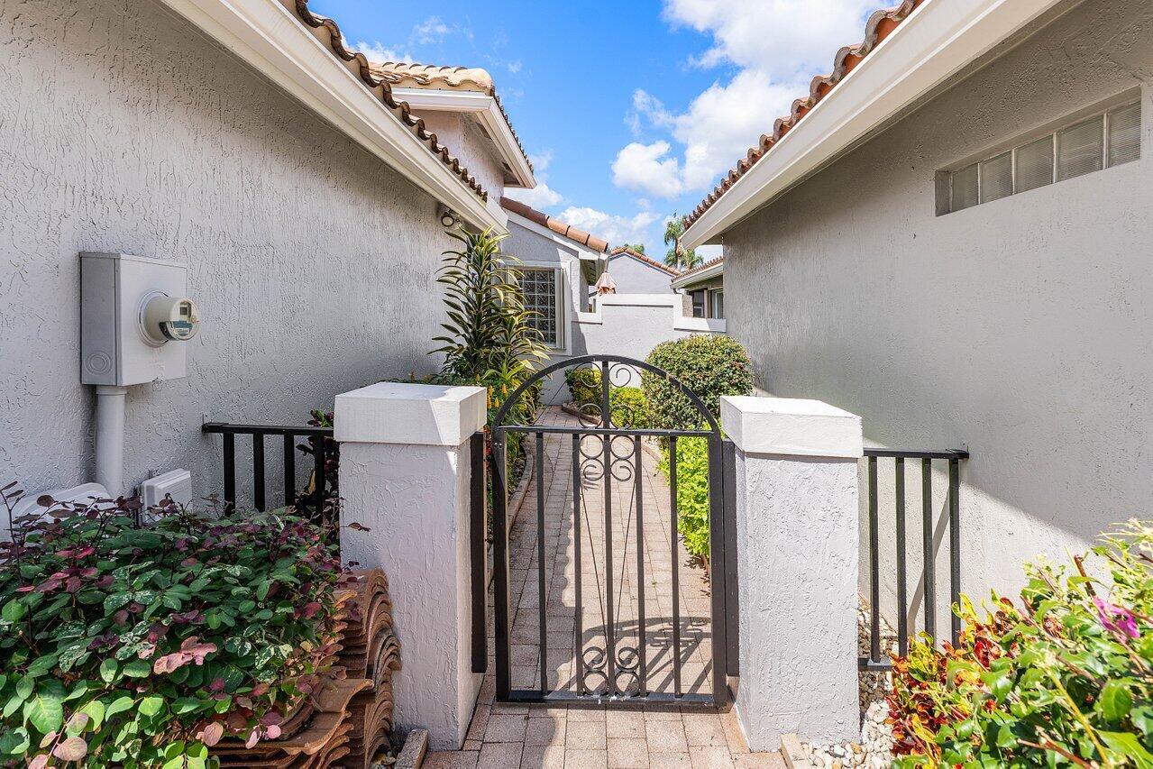 7338 Chorale Road