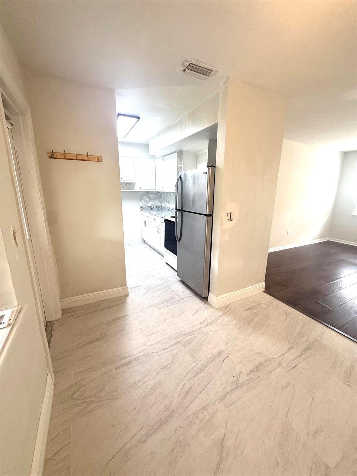 LAKE WORTH TOWN OF - Residential Lease