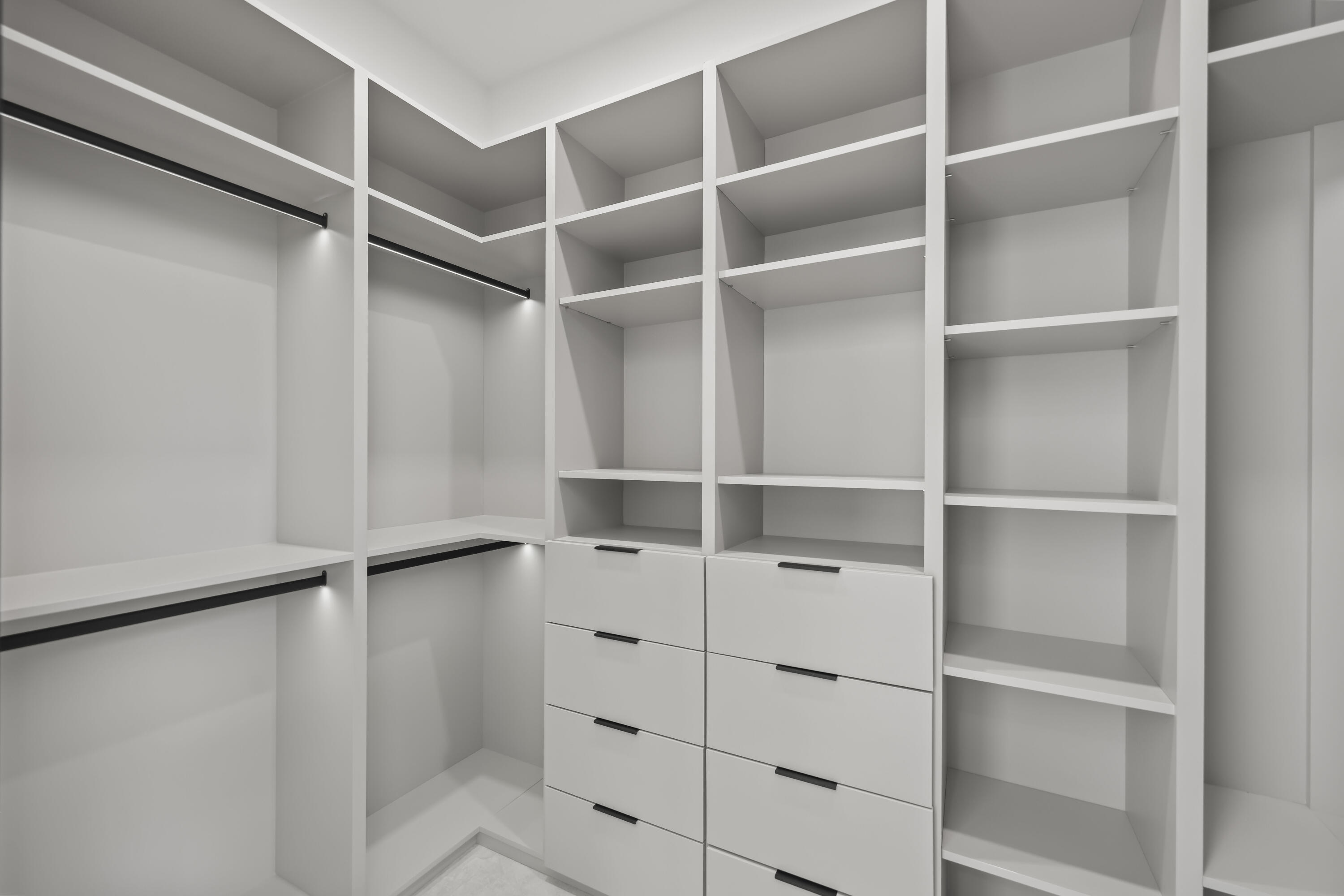 PINE TREE ESTATES - Residential