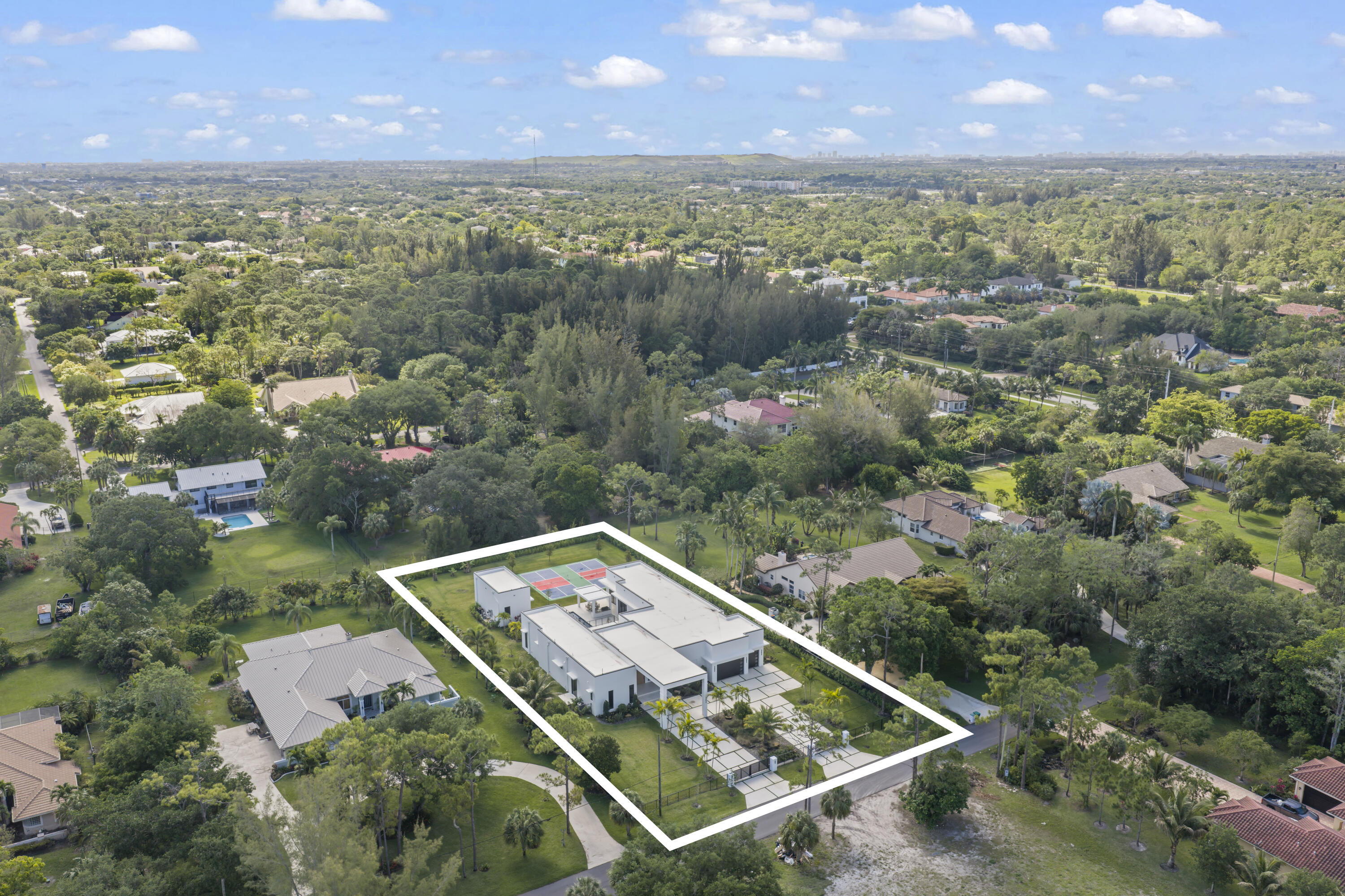 PINE TREE ESTATES - Residential