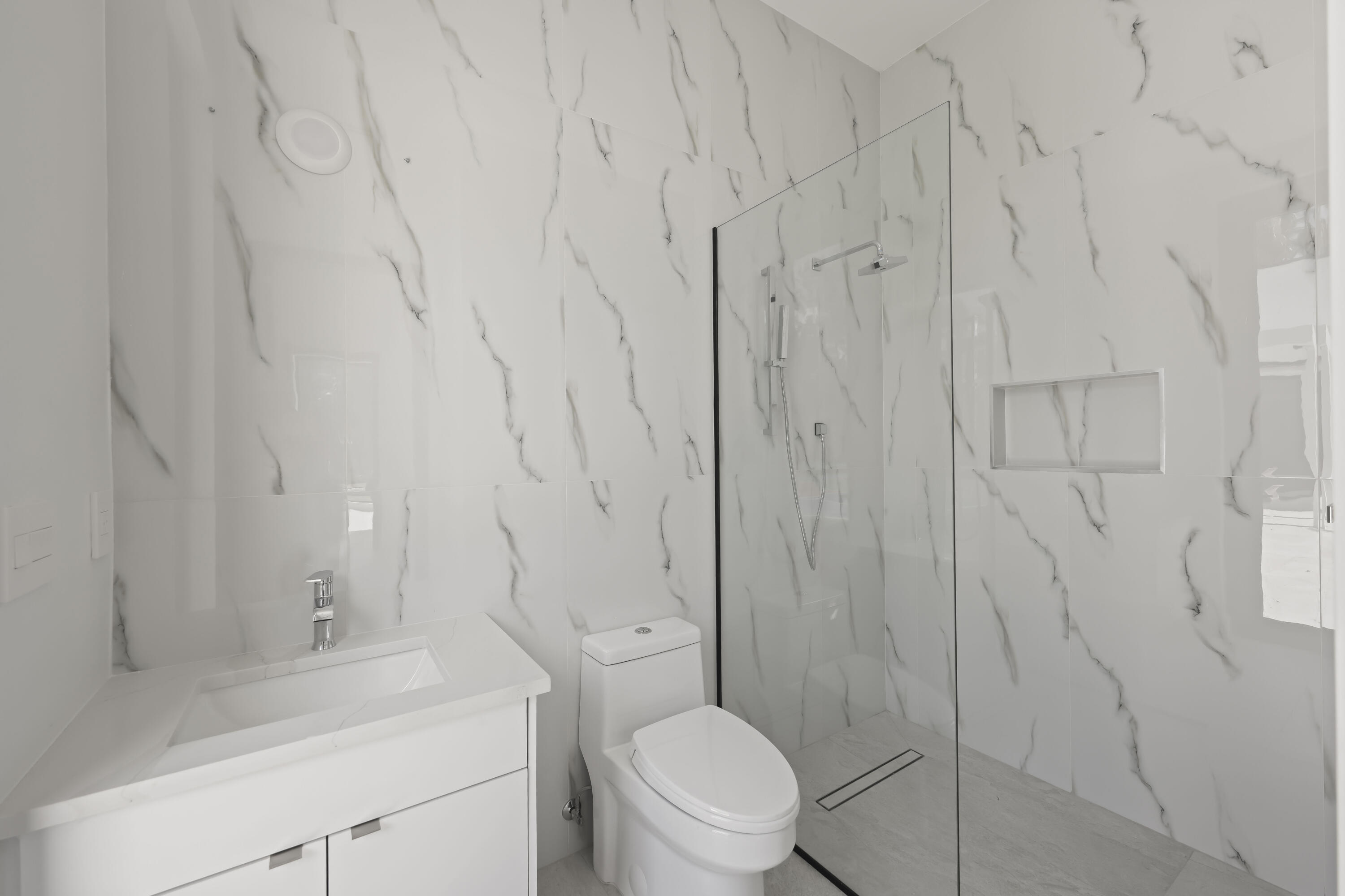 PINE TREE ESTATES - Residential