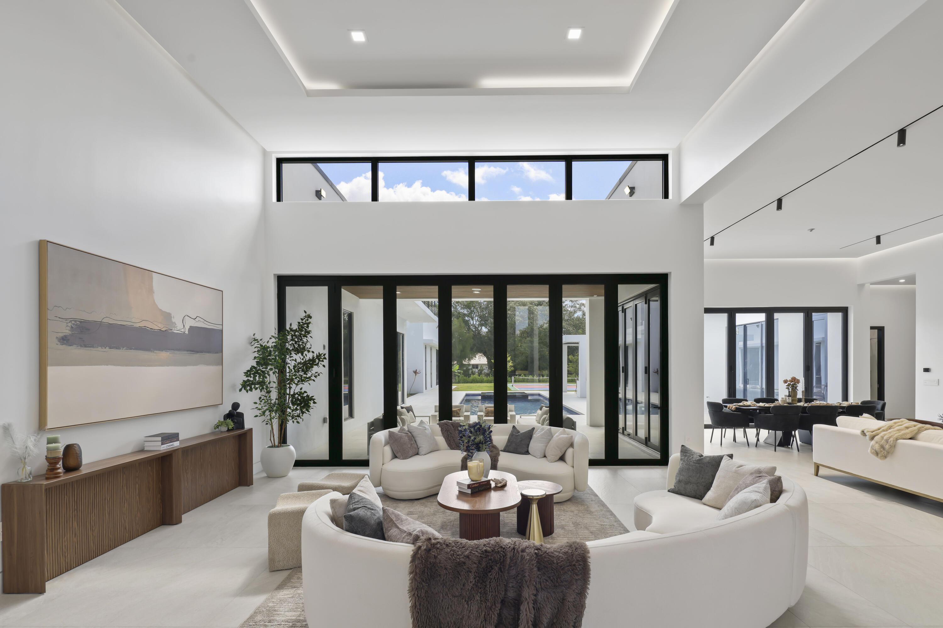 PINE TREE ESTATES - Residential