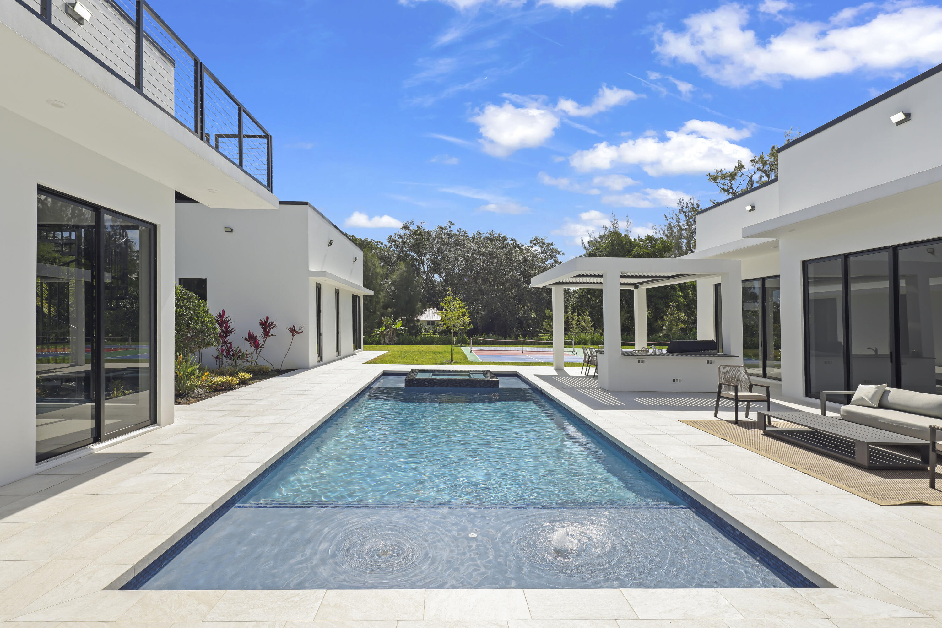 PINE TREE ESTATES - Residential