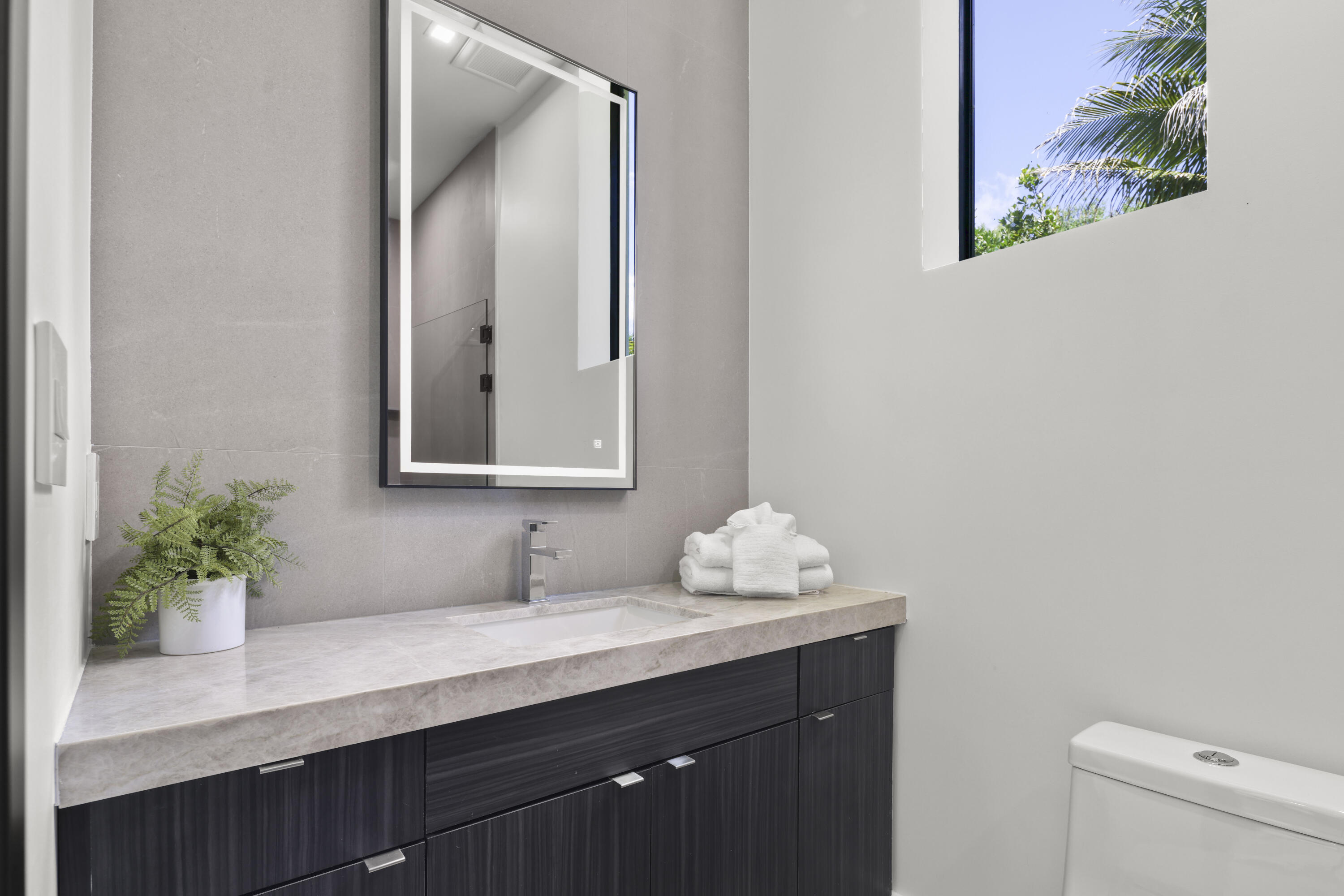 PINE TREE ESTATES - Residential