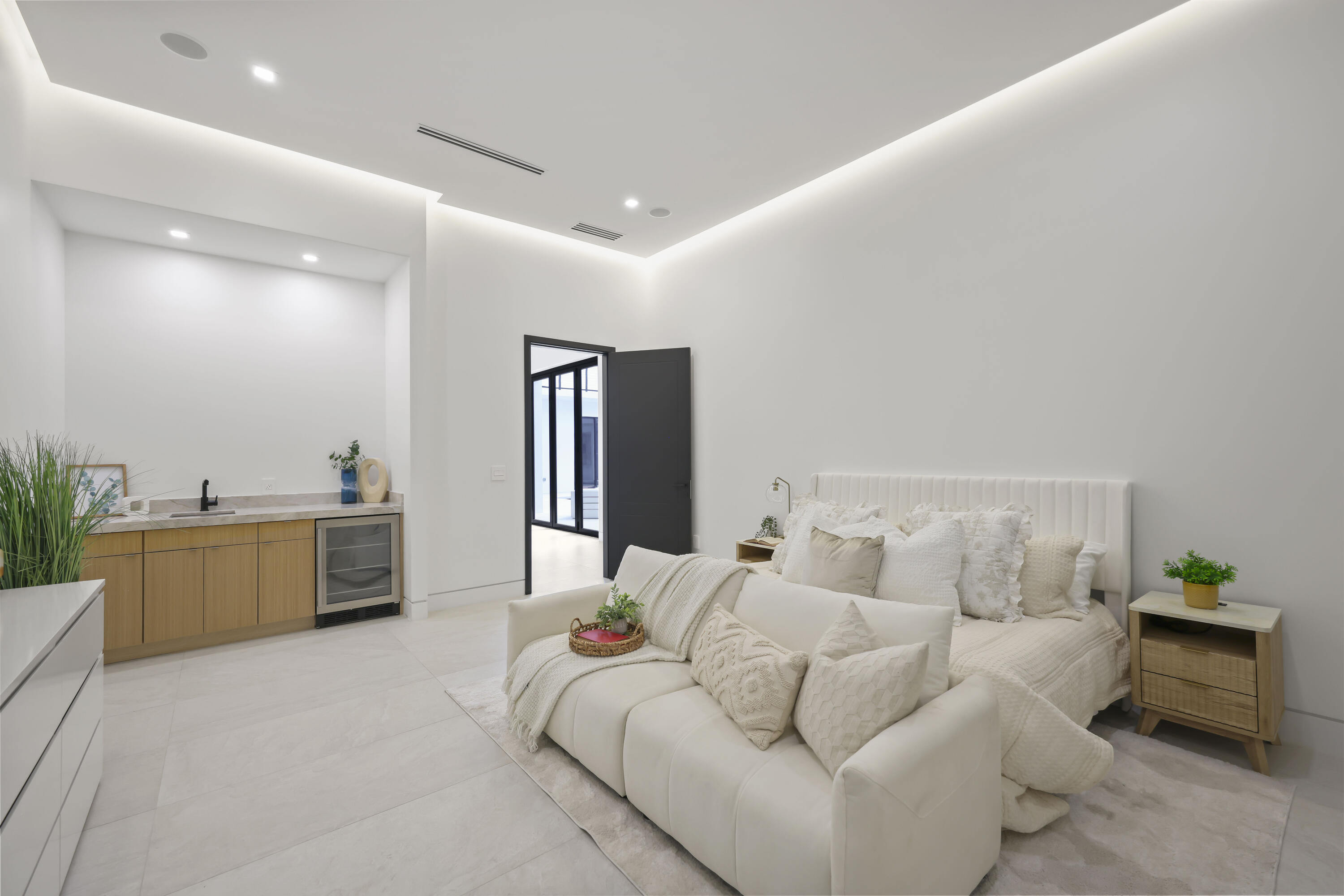 PINE TREE ESTATES - Residential