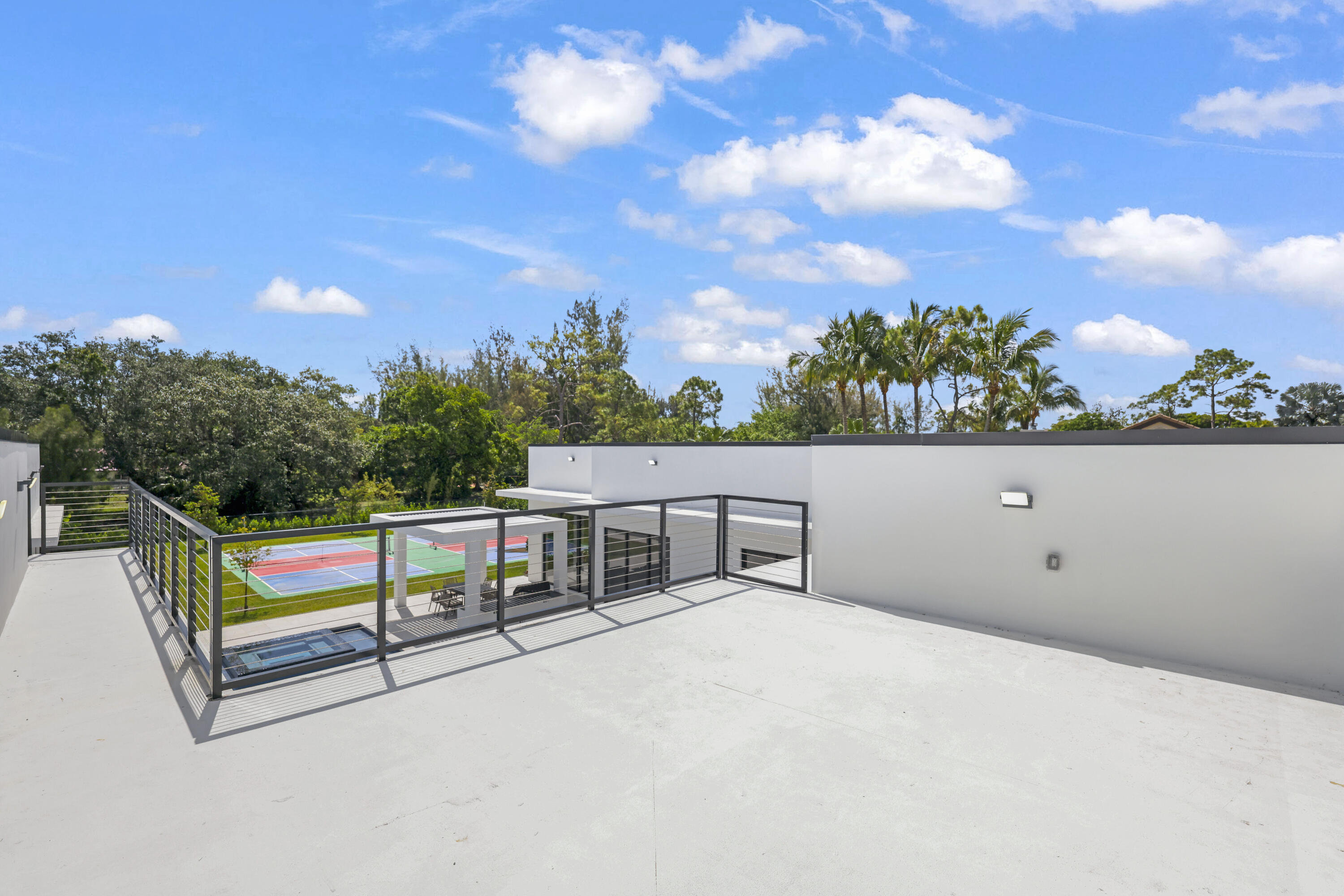 PINE TREE ESTATES - Residential