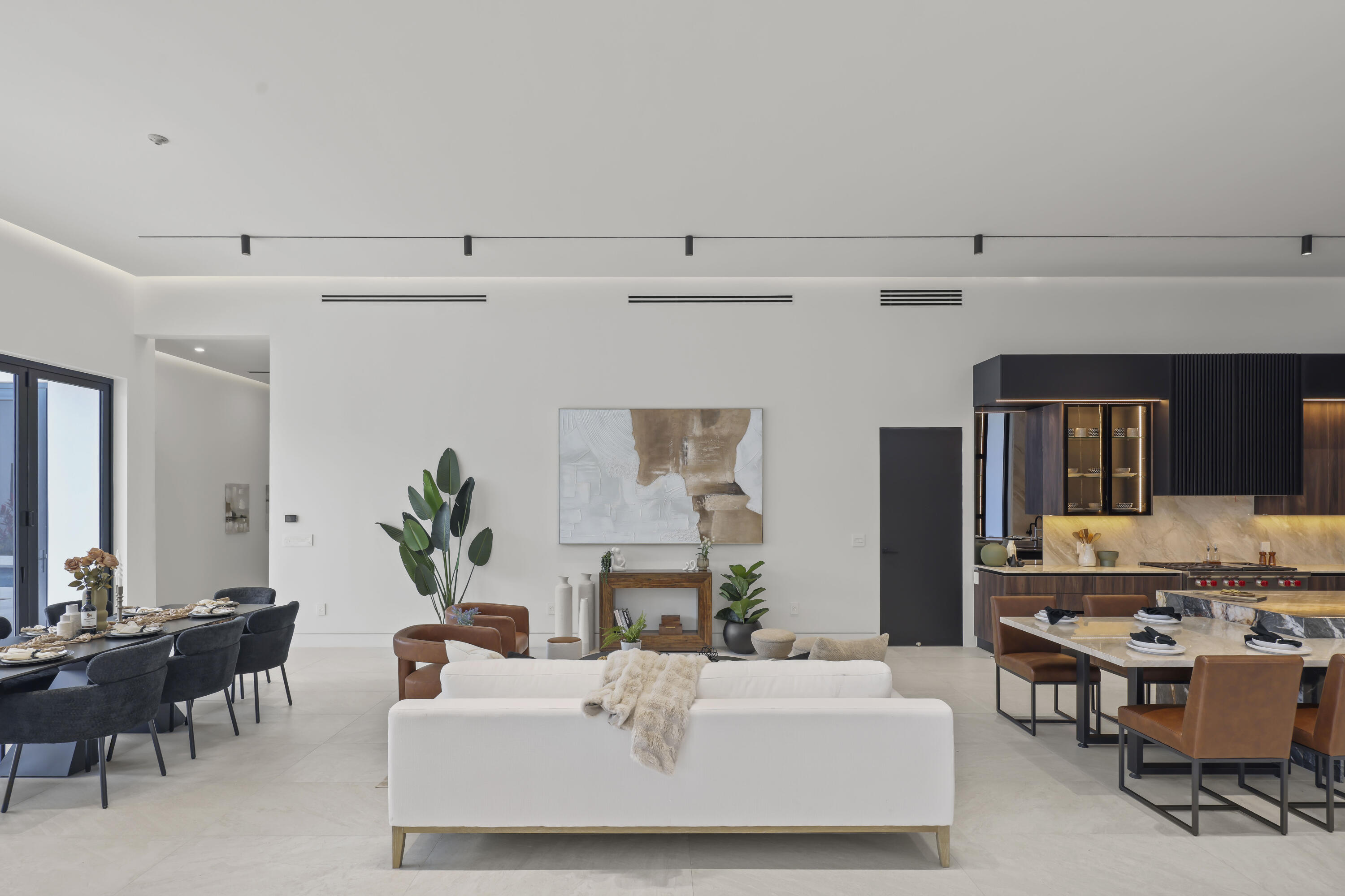 PINE TREE ESTATES - Residential