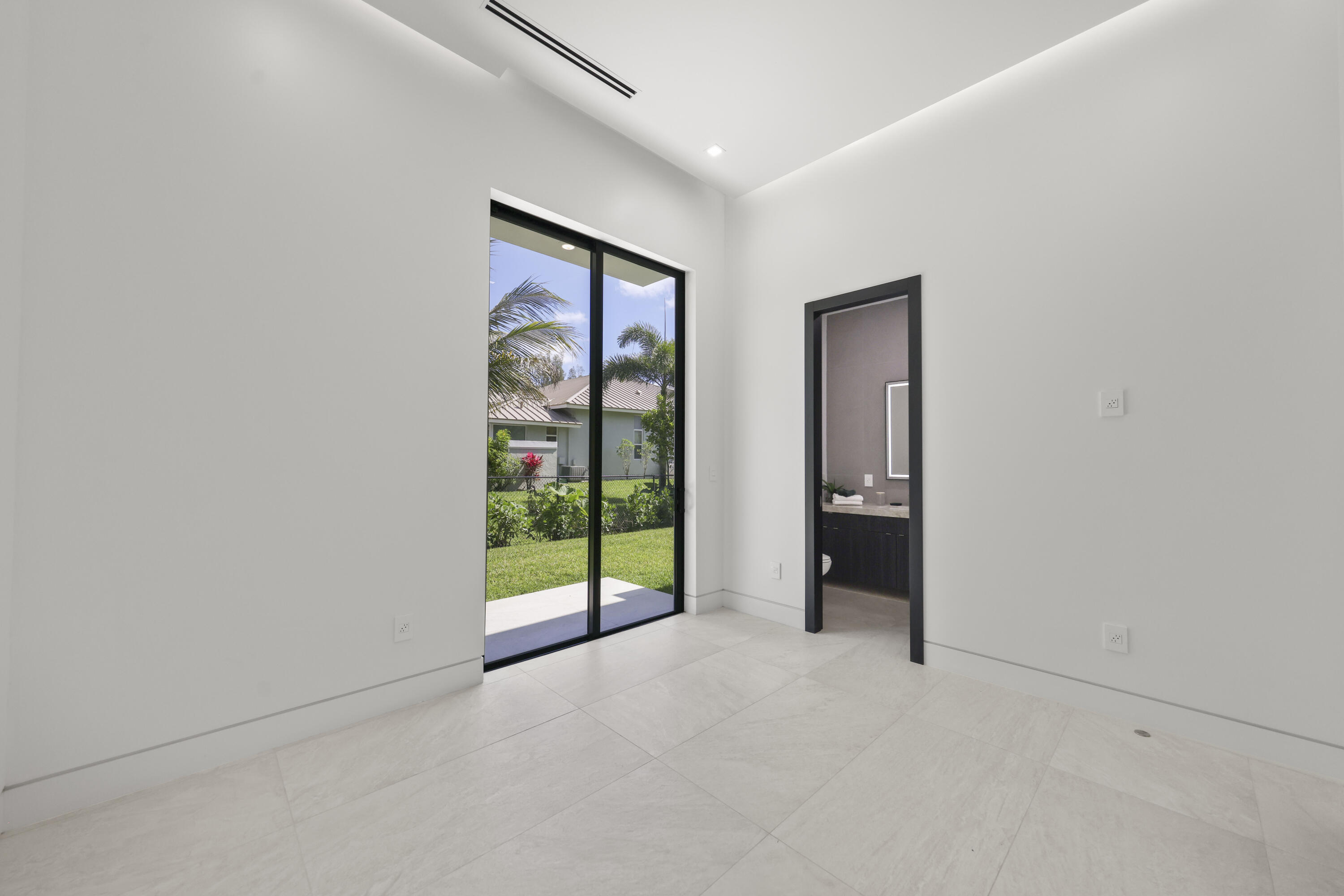 PINE TREE ESTATES - Residential