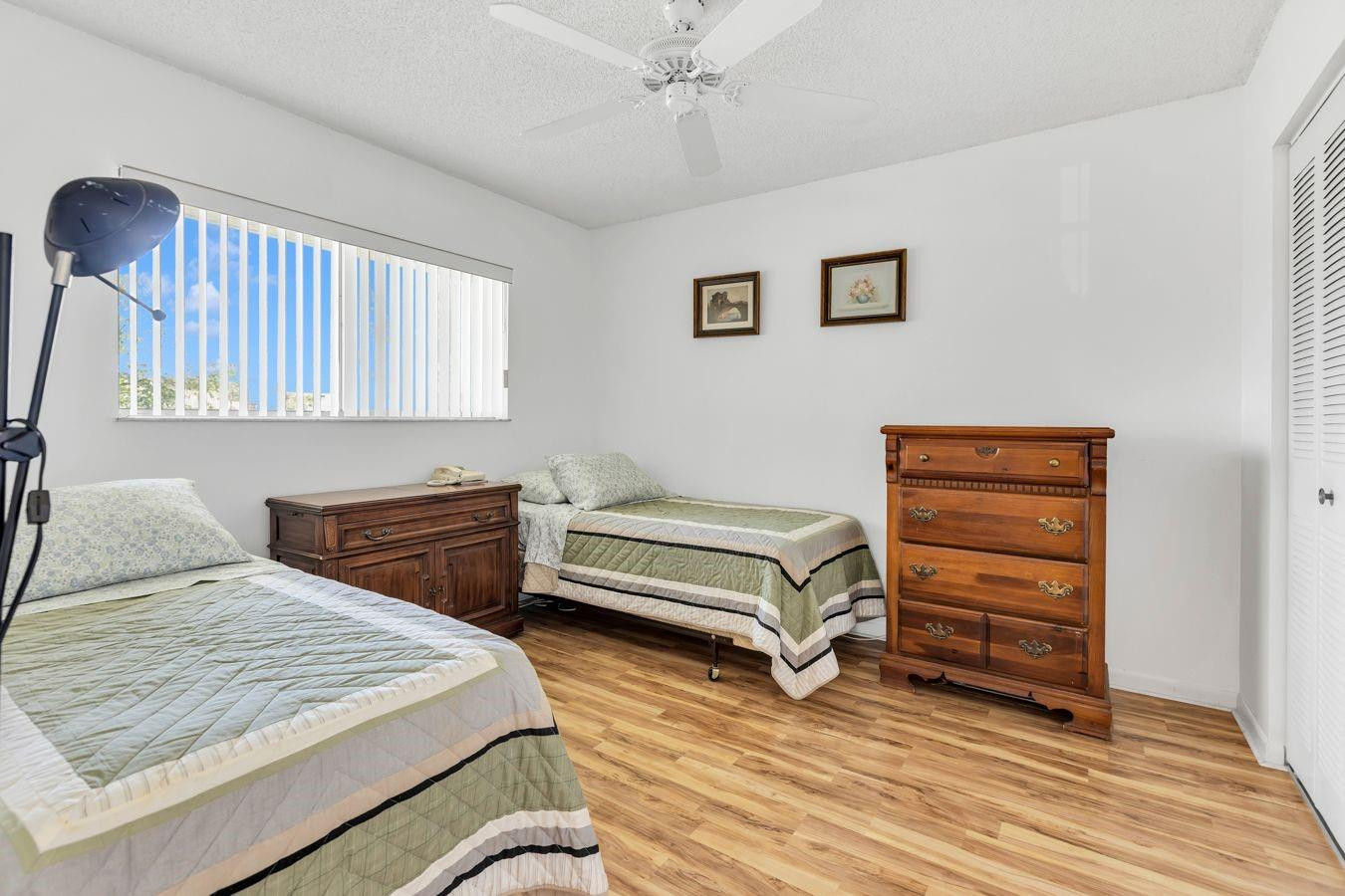 ROYAL PARK GARDENS - Residential