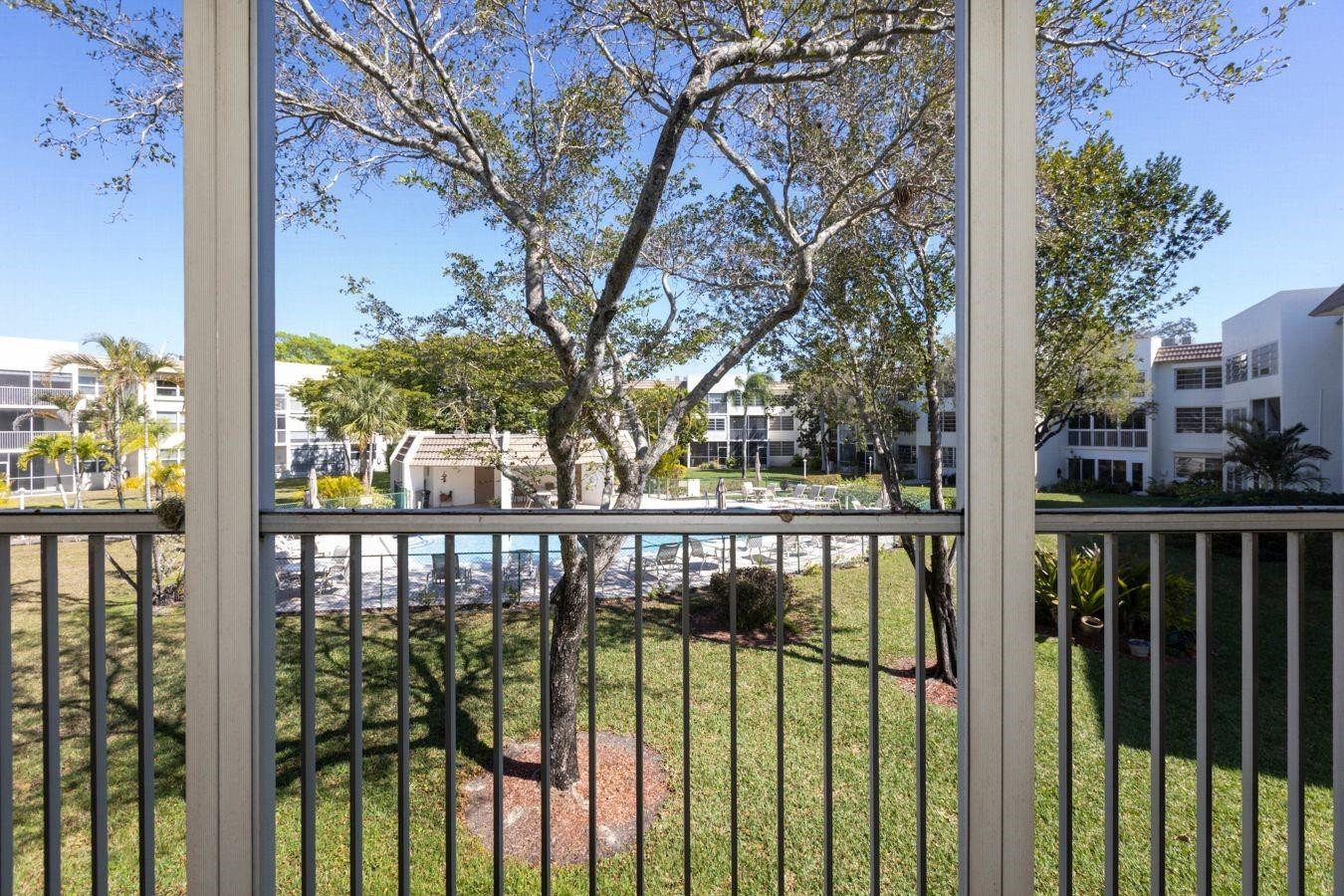 ROYAL PARK GARDENS - Residential