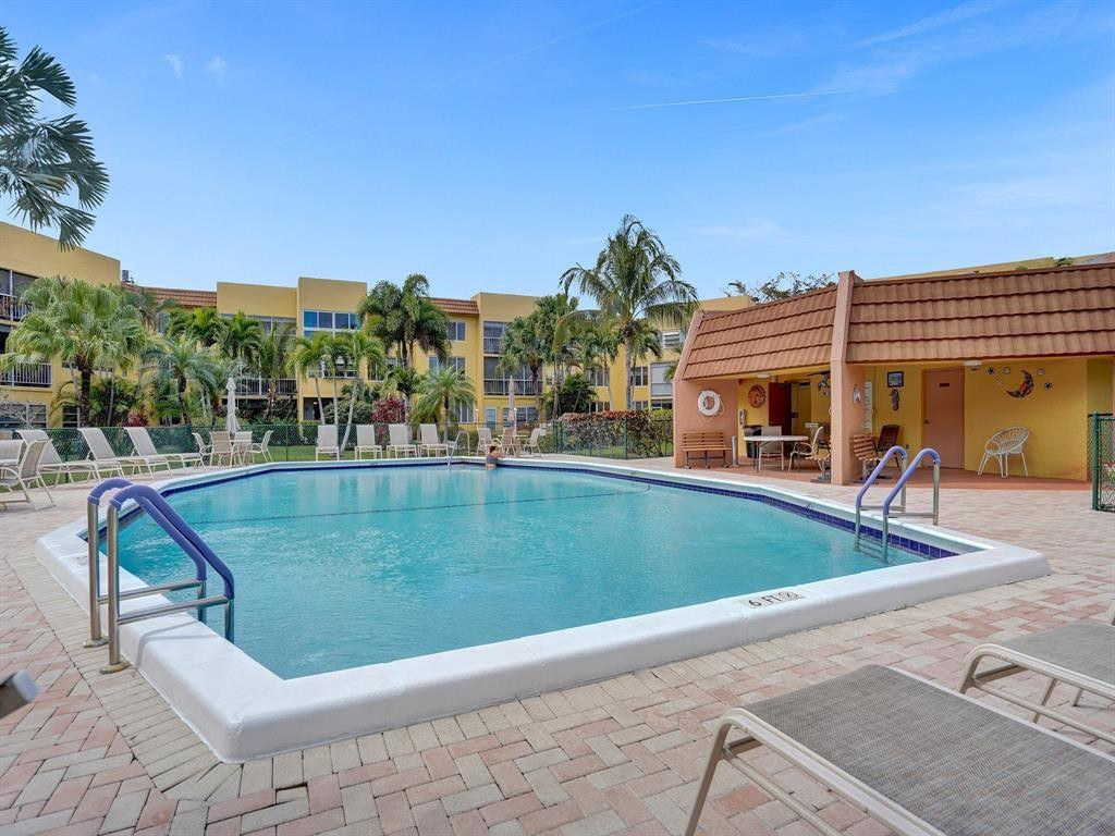 ROYAL PARK GARDENS - Residential