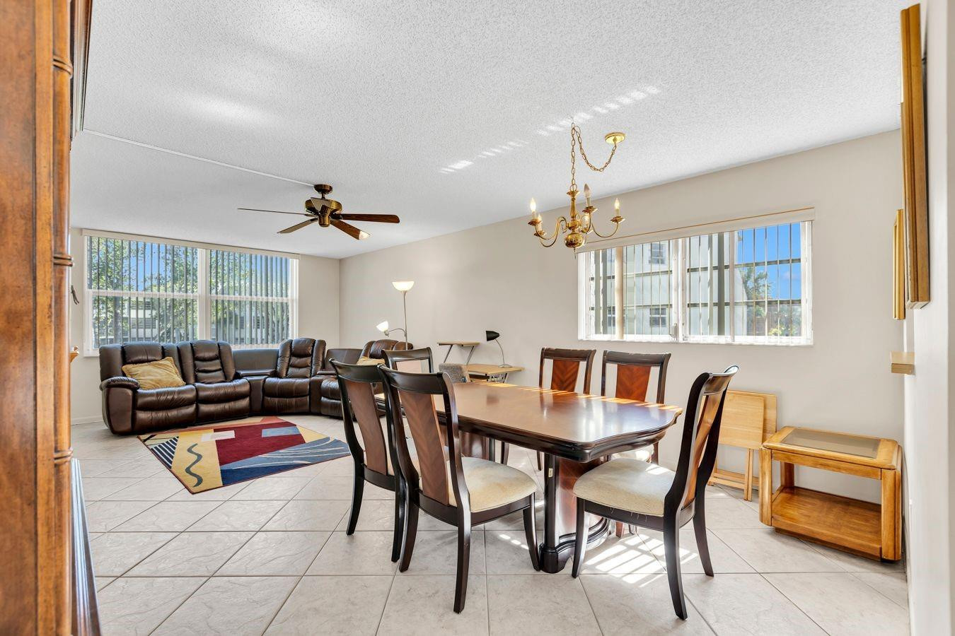 ROYAL PARK GARDENS - Residential