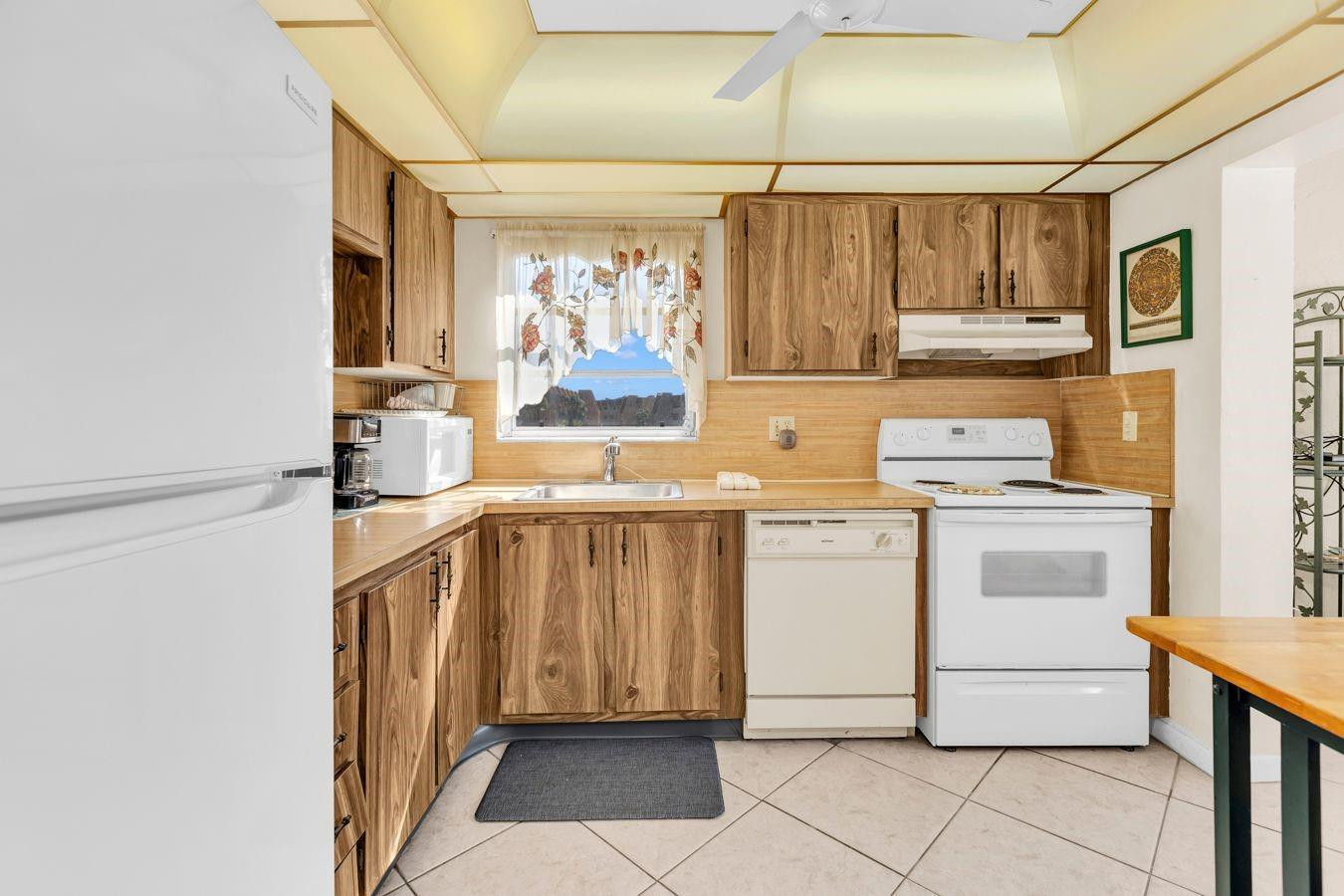 ROYAL PARK GARDENS - Residential