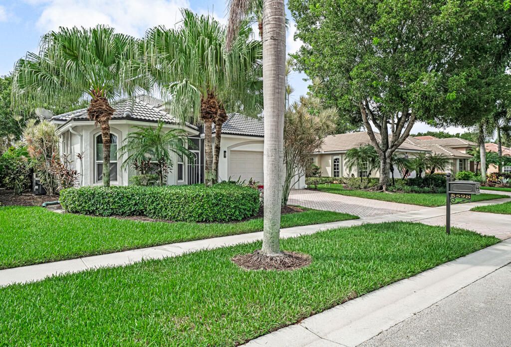 Photo of 5598 Fountains Drive S, Lake Worth, FL 33467 (MLS # R11123829)