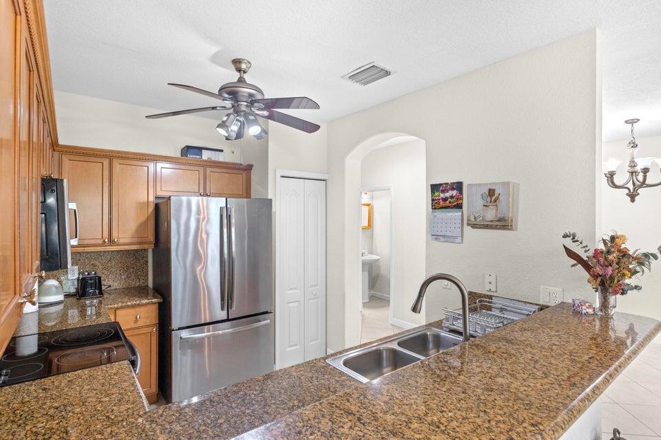 SHOMA VILLAS I AT ROYAL P - Residential Lease