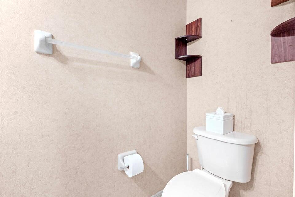 SHOMA VILLAS I AT ROYAL P - Residential Lease