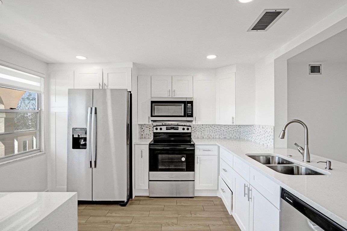 4301 Martinique Circle E4