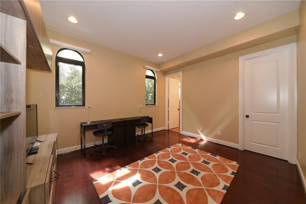 The Landings First Sec 56 - Residential