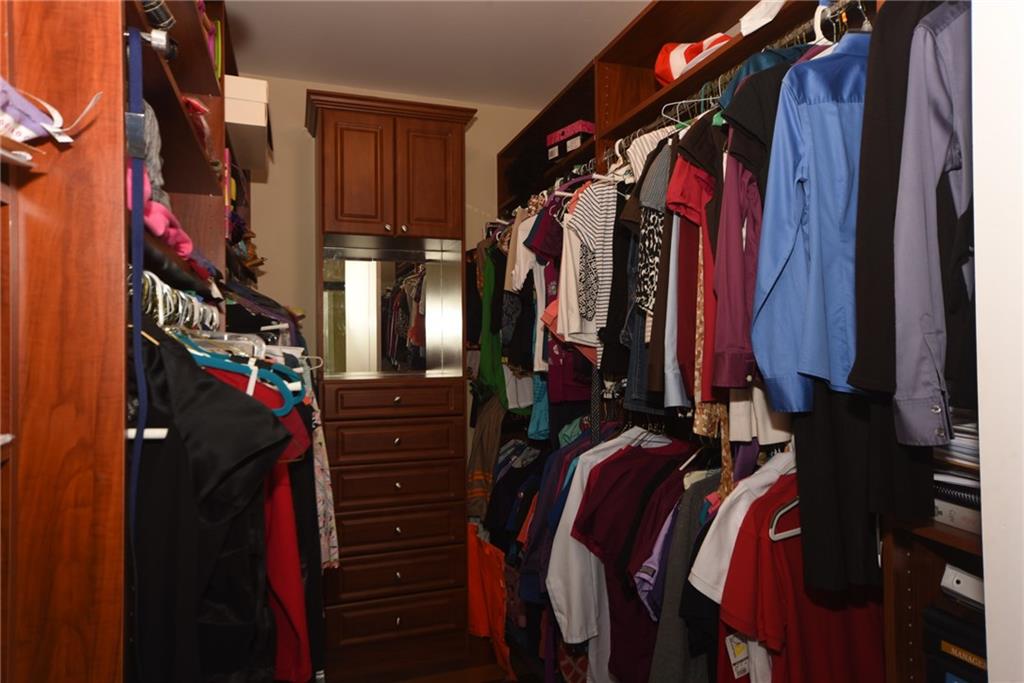 The Landings First Sec 56 - Residential