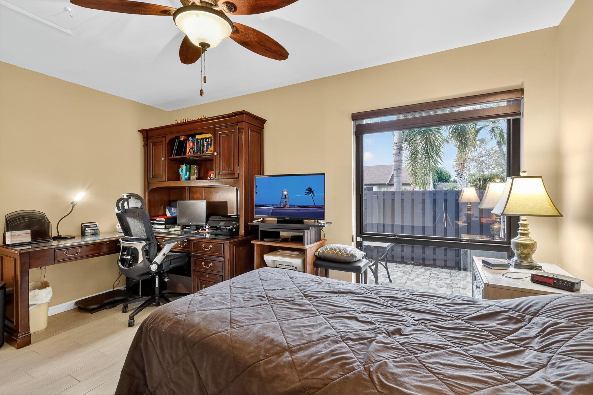 PINE RIDGE NORTH I COND D - Residential