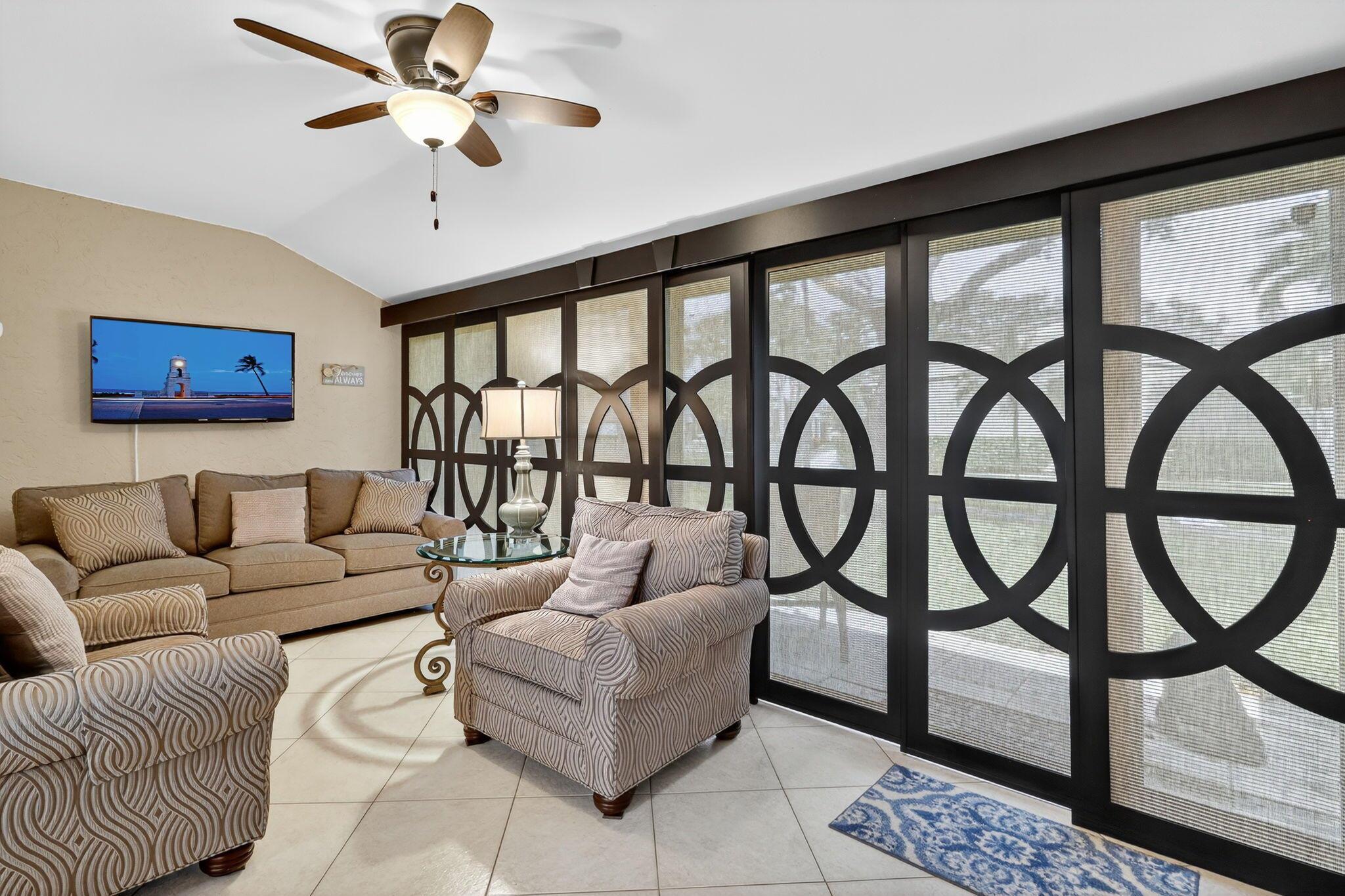 PINE RIDGE NORTH I COND D - Residential