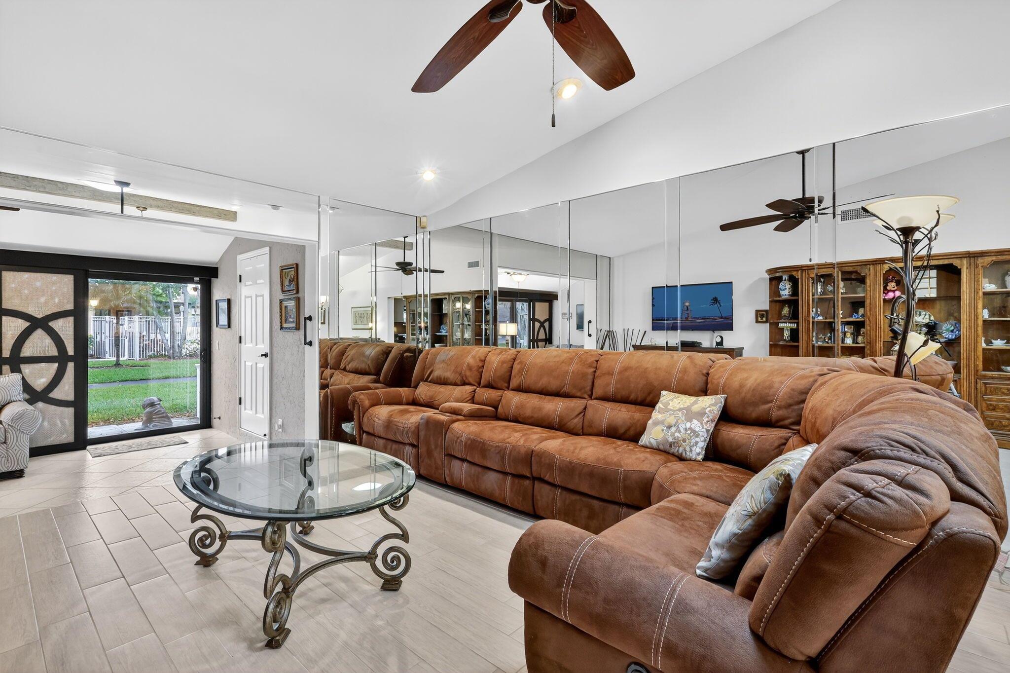 PINE RIDGE NORTH I COND D - Residential