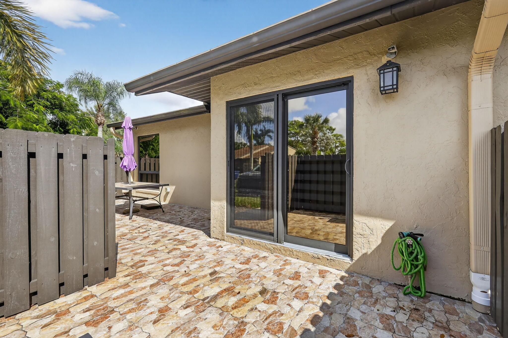 PINE RIDGE NORTH I COND D - Residential