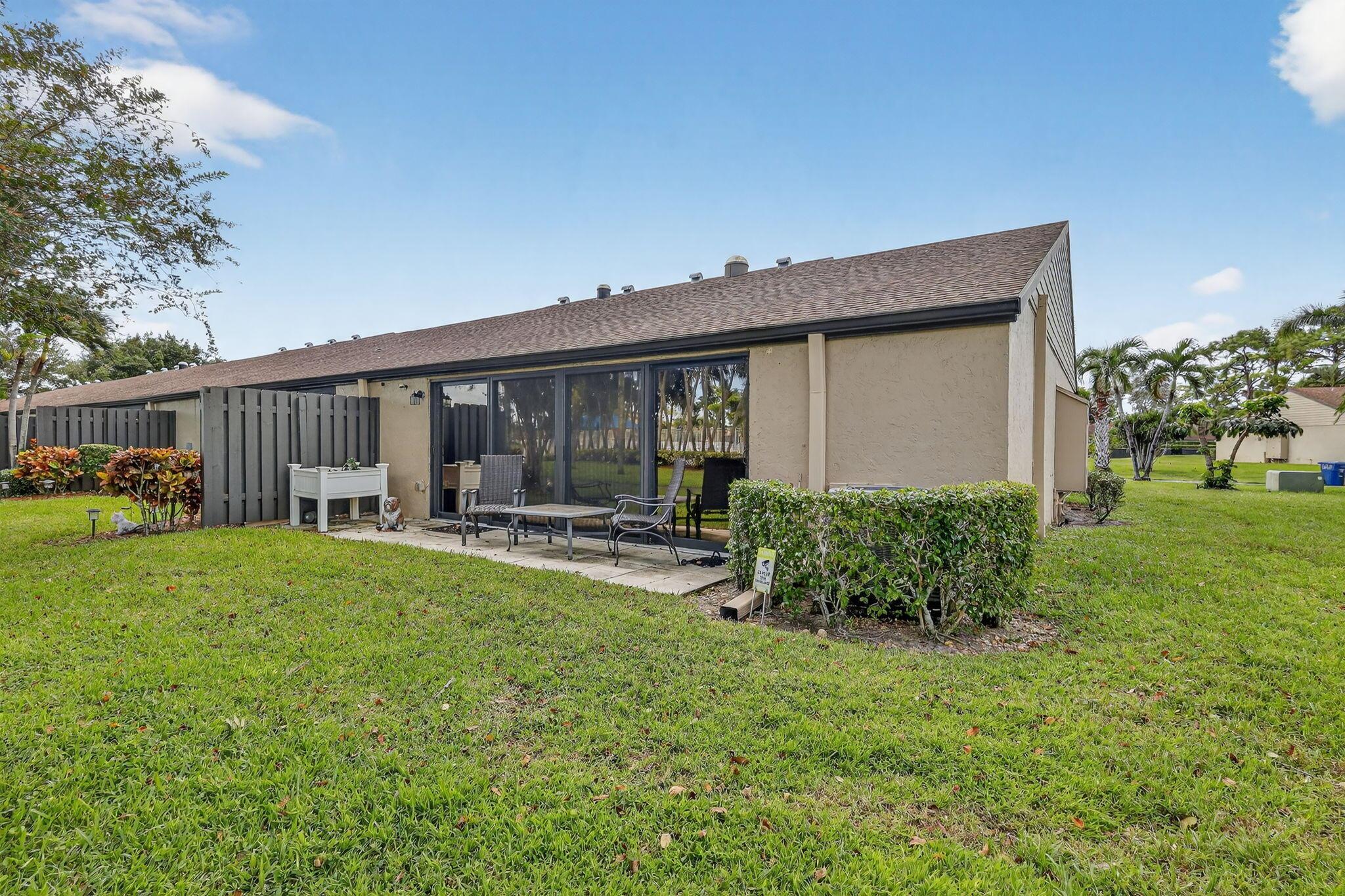 PINE RIDGE NORTH I COND D - Residential