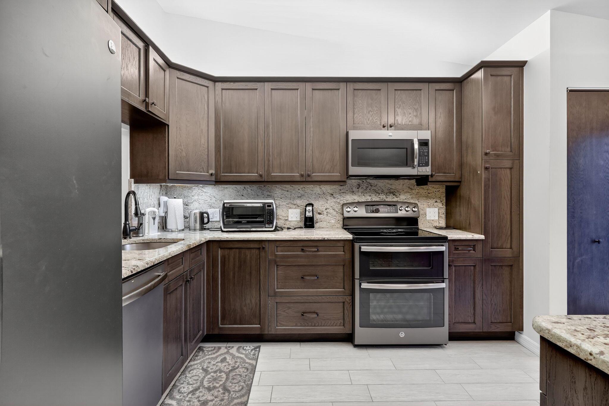 PINE RIDGE NORTH I COND D - Residential