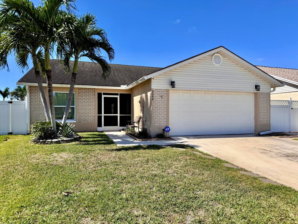 Photo of 5096 Arbor Glen Circle, Lake Worth, FL 33463 (MLS # R11161095)