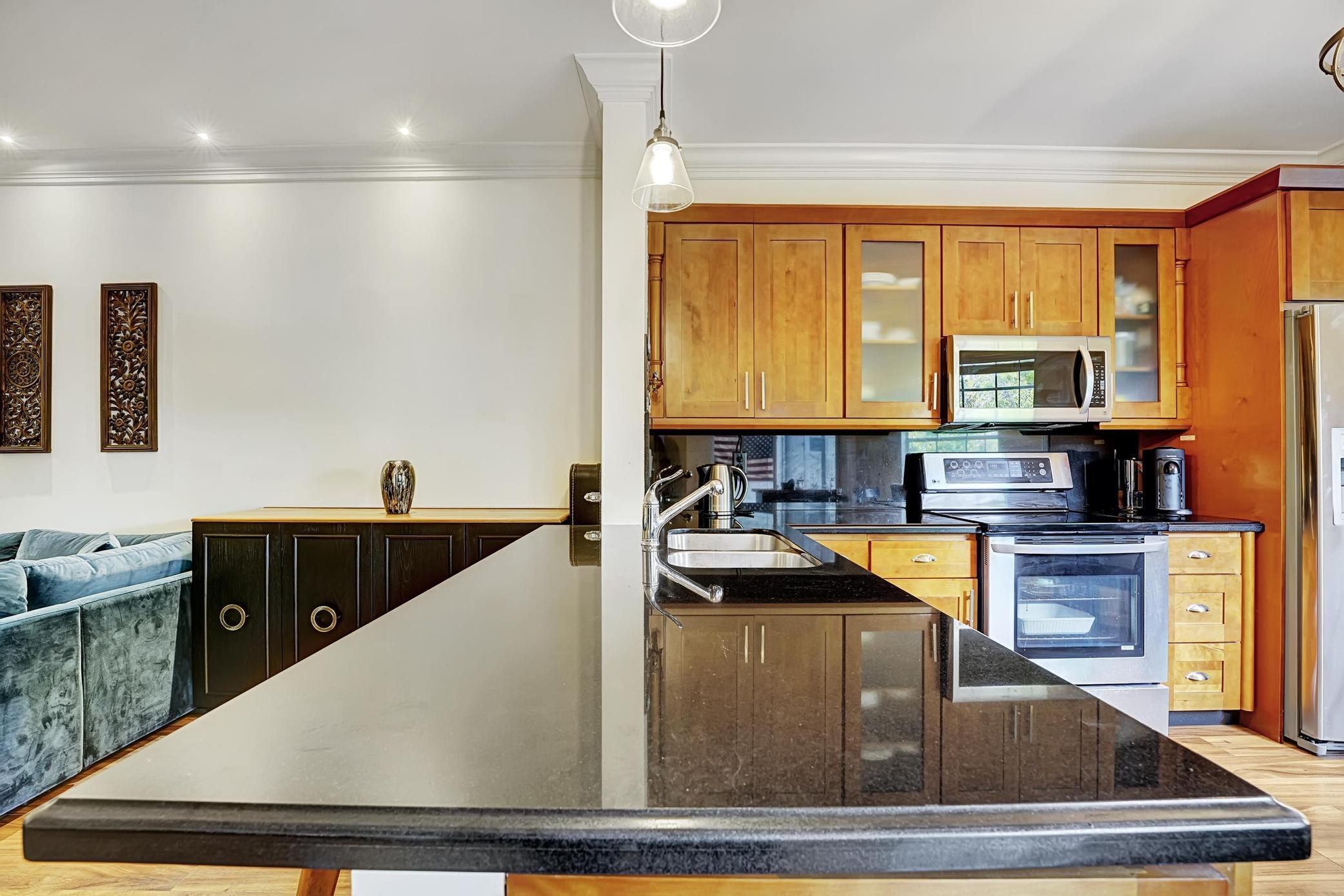 PLUM AT BOCA POINTE CONDOS ONE THRU 15 FILED IN OR - Residential Lease