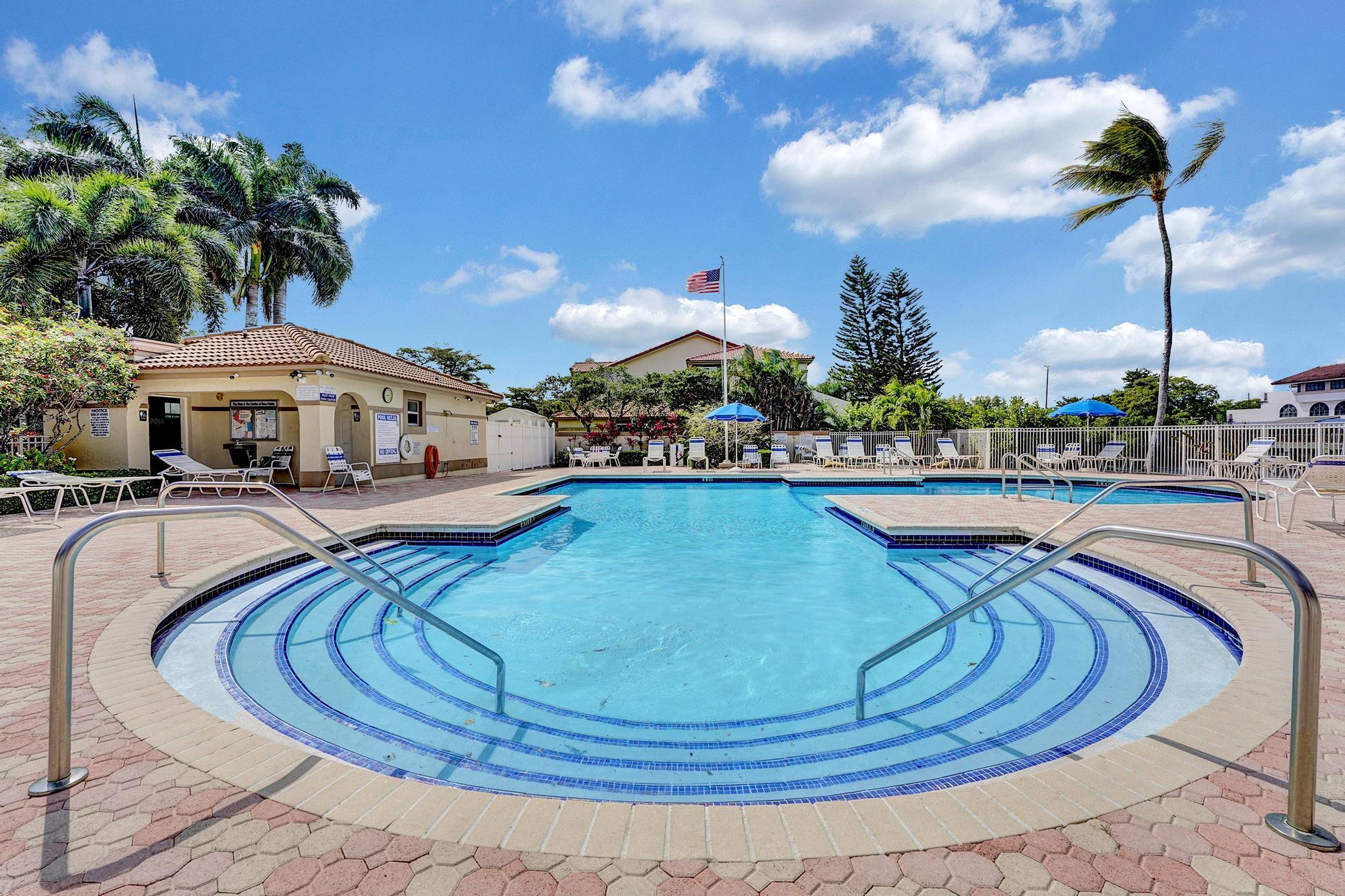 PLUM AT BOCA POINTE CONDOS ONE THRU 15 FILED IN OR - Residential Lease