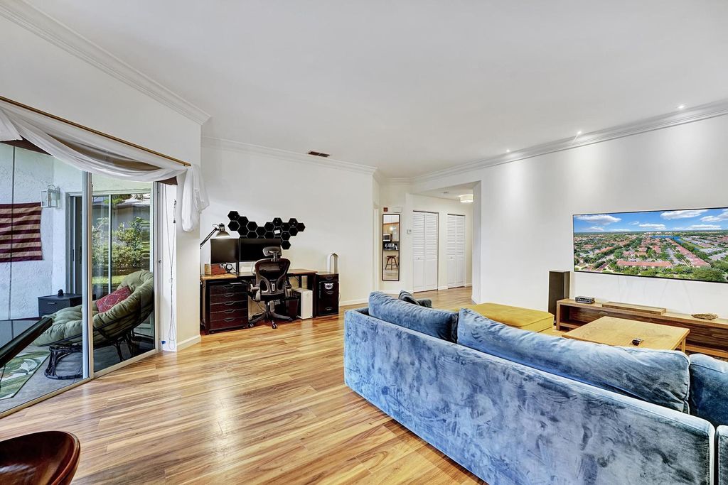 Photo of 6555 Via Regina, Boca Raton, FL 33433 (MLS # R11164177)