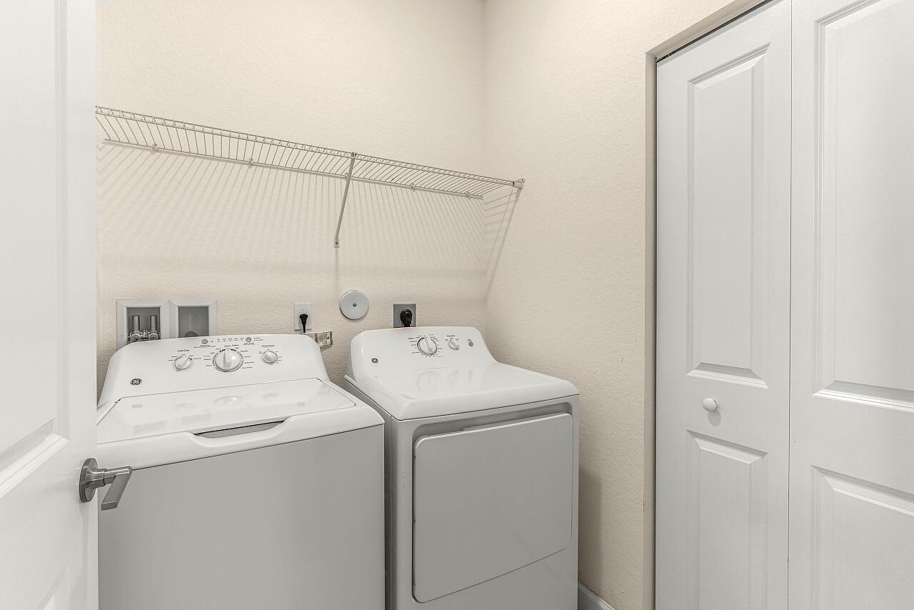 VERONA TRACE SUB & THE VILLAS AT VERONA TRACE - Residential