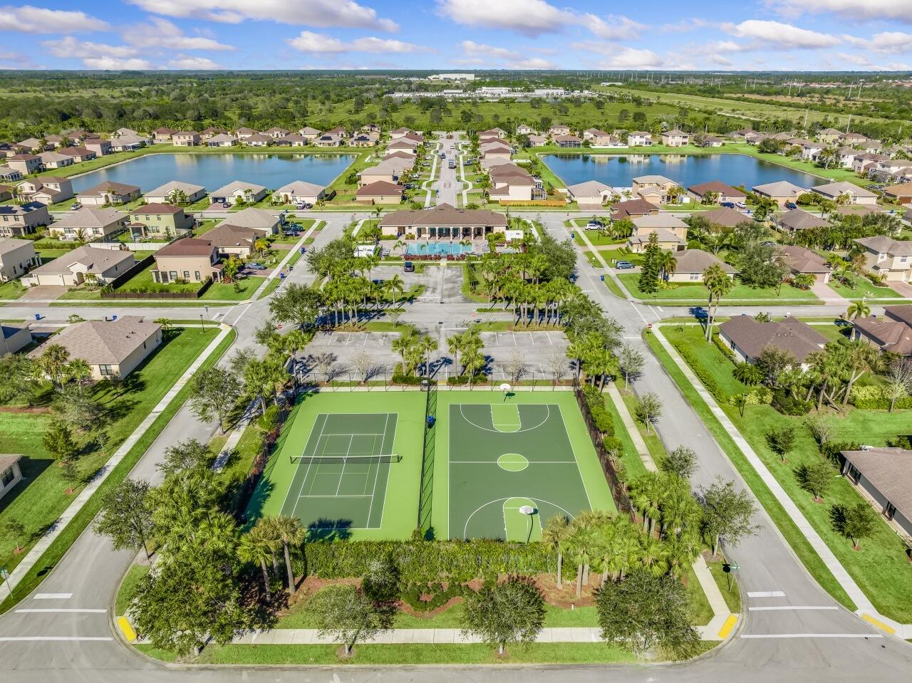 VERONA TRACE SUB & THE VILLAS AT VERONA TRACE - Residential