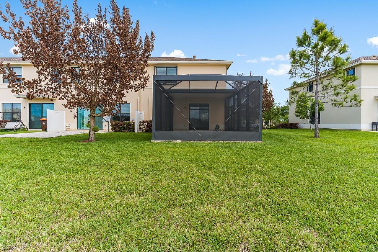 VERONA TRACE SUB & THE VILLAS AT VERONA TRACE - Residential