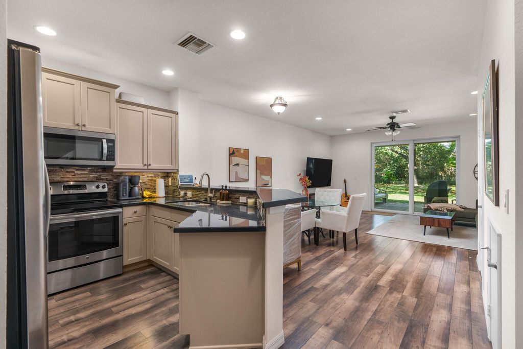 Photo of 2650 Webb Avenue, Delray Beach, FL 33444 (MLS # R10992695)