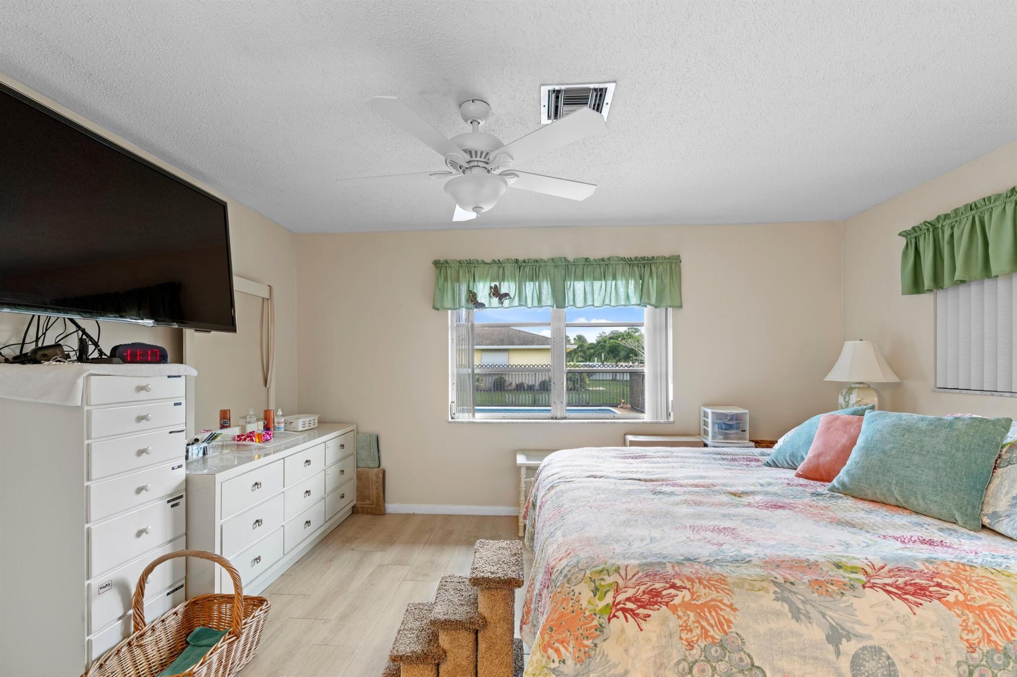 CYPRESS CREEK - Residential