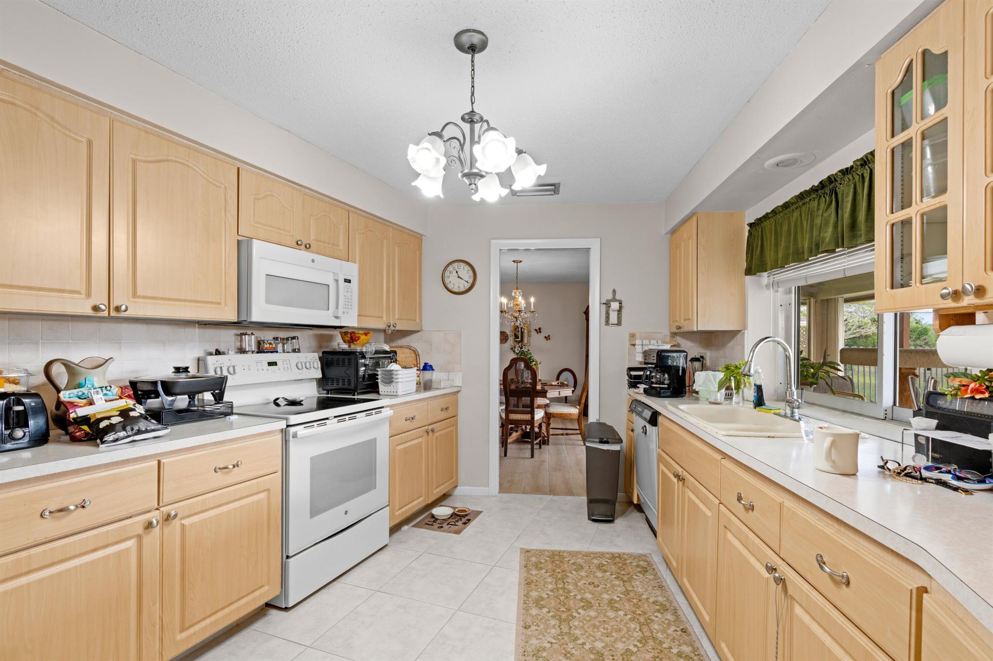 CYPRESS CREEK - Residential