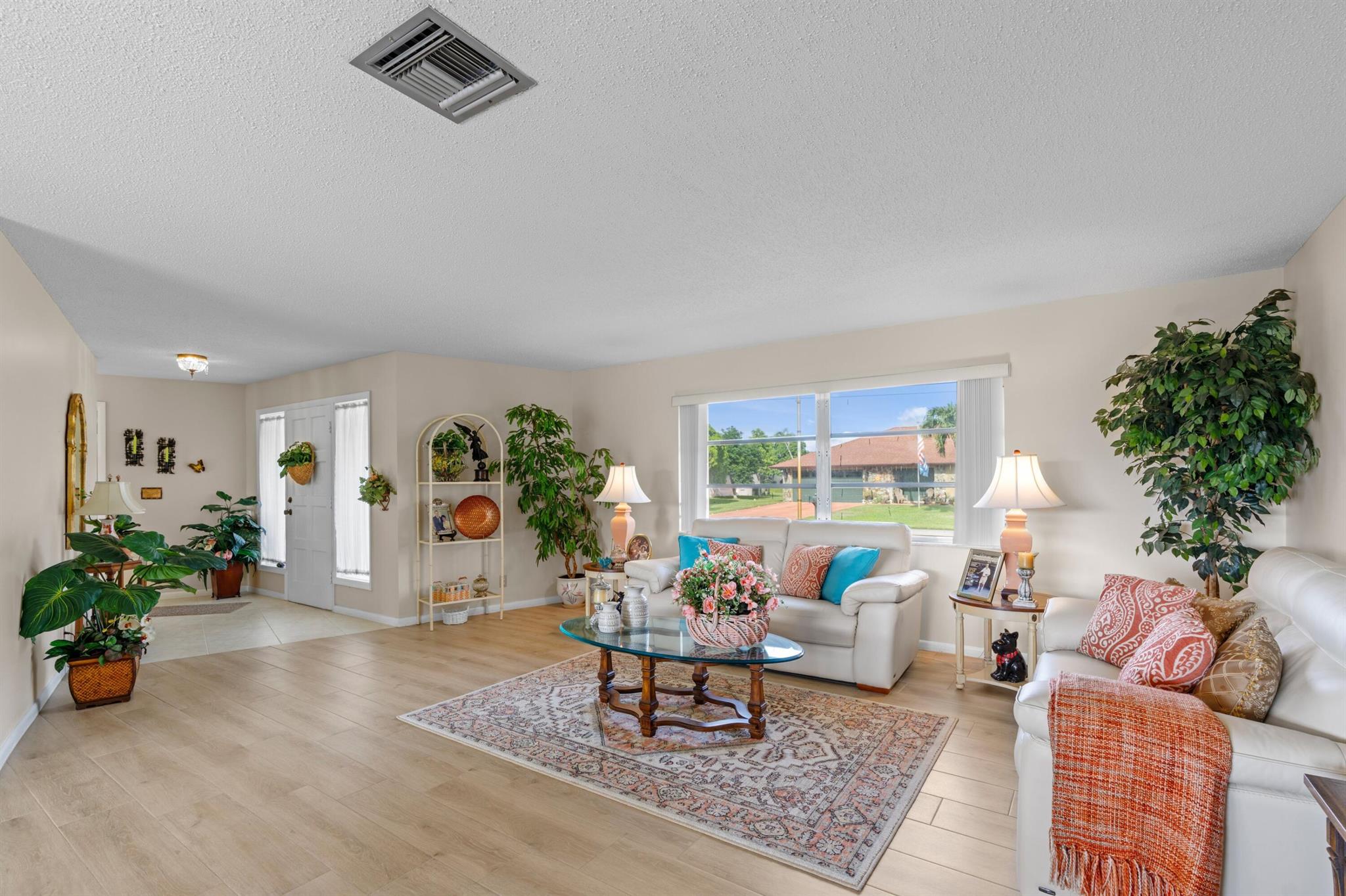 CYPRESS CREEK - Residential