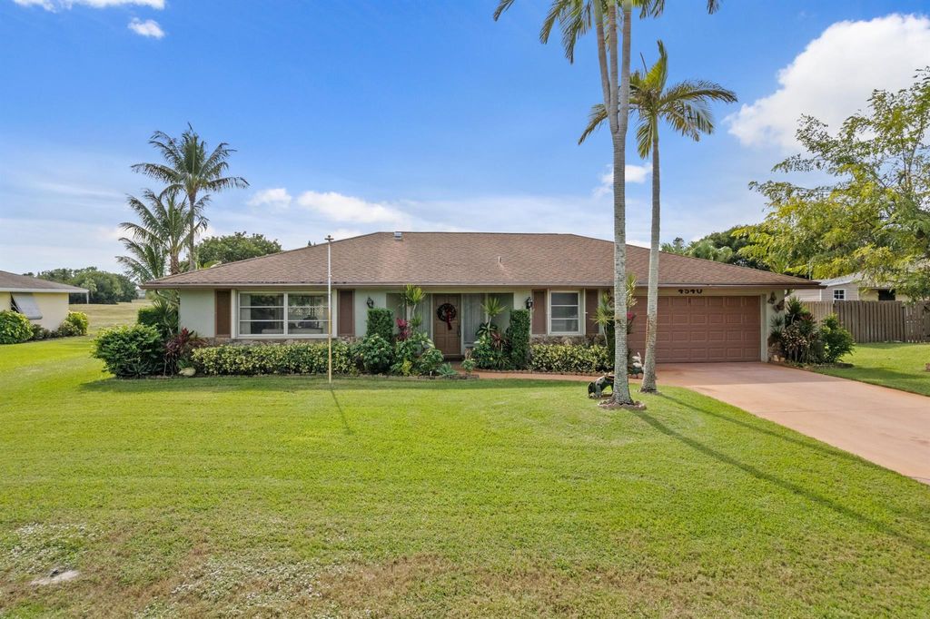 Photo of 4540 Palo Verde Drive, Boynton Beach, FL 33436 (MLS # R11146669)