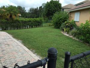 WELLINGTON TR 42B - Residential Lease