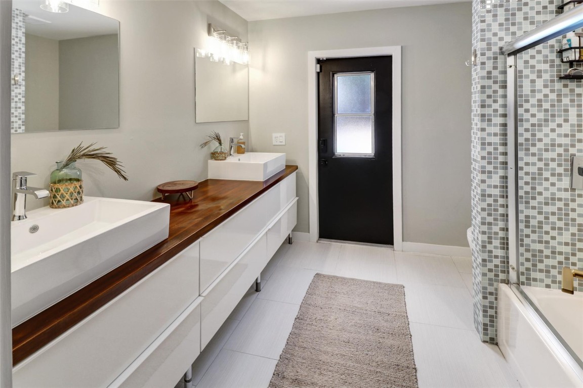 Pine Ridge 112-37 B - Residential