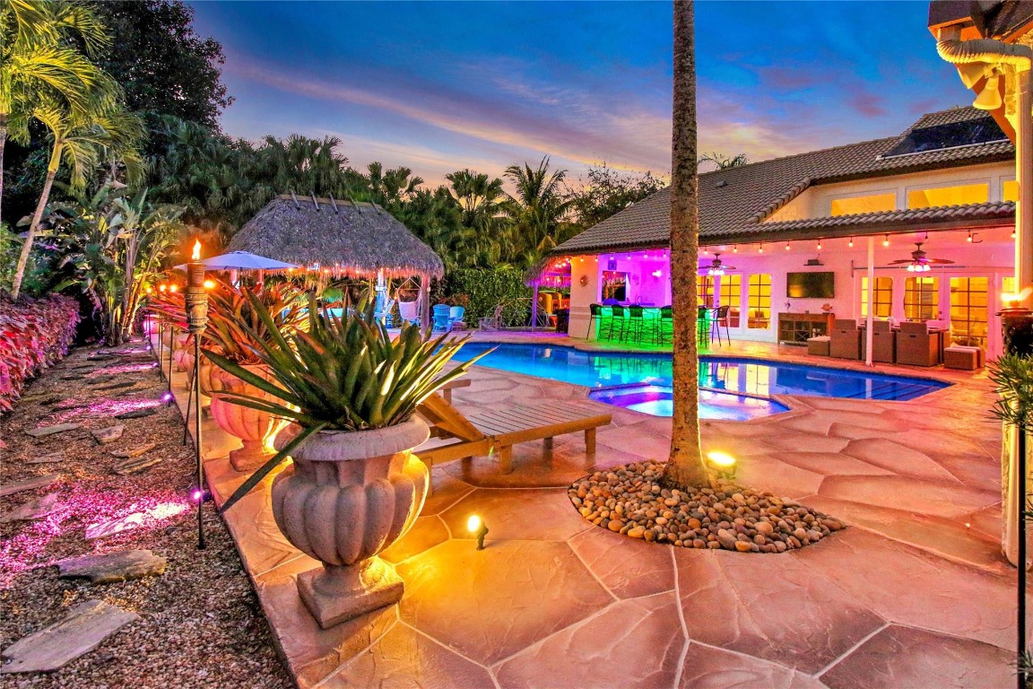 Pine Ridge 112-37 B - Residential